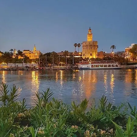 Apartment Apartamento Con Vistas Al Rio Guadalquivir En Triana, Seville